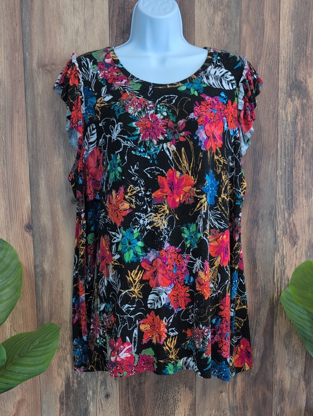 Ruff Hewn Floral Scoop Neck Ruffle Sleeve Shirt 1X        T250